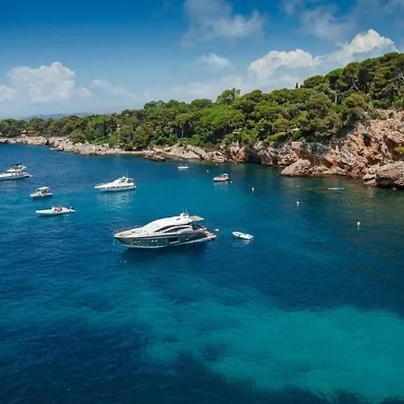 Sejour Sur Voilier Bateau-hôtel Antibes